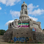 Geschützt: Bismarck-Denkmal wieder mit Graffiti beschmiert.